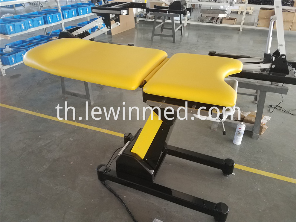 obstetric table (1)